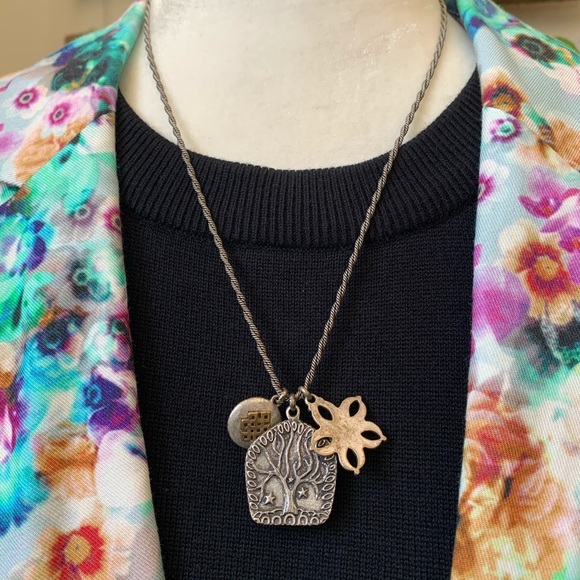 Lucky Tree of Life Charm Necklace - Picture 2 of 3